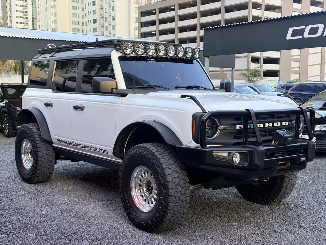 2022 FORD BRONCO