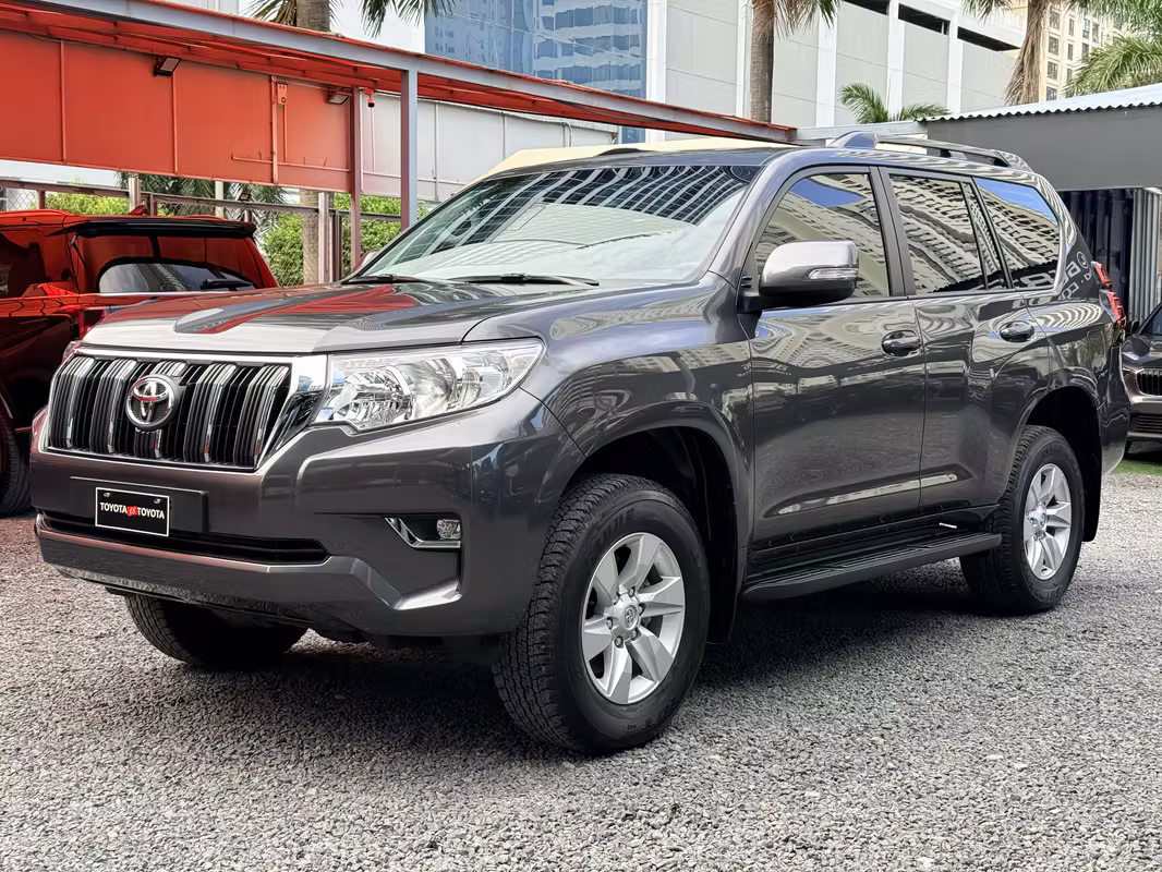 2023 TOYOTA LAND CRUISER PRADO