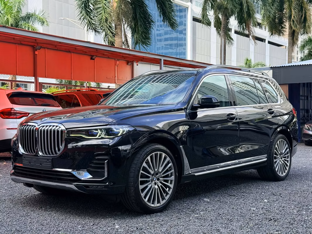 2020 BMW X7
