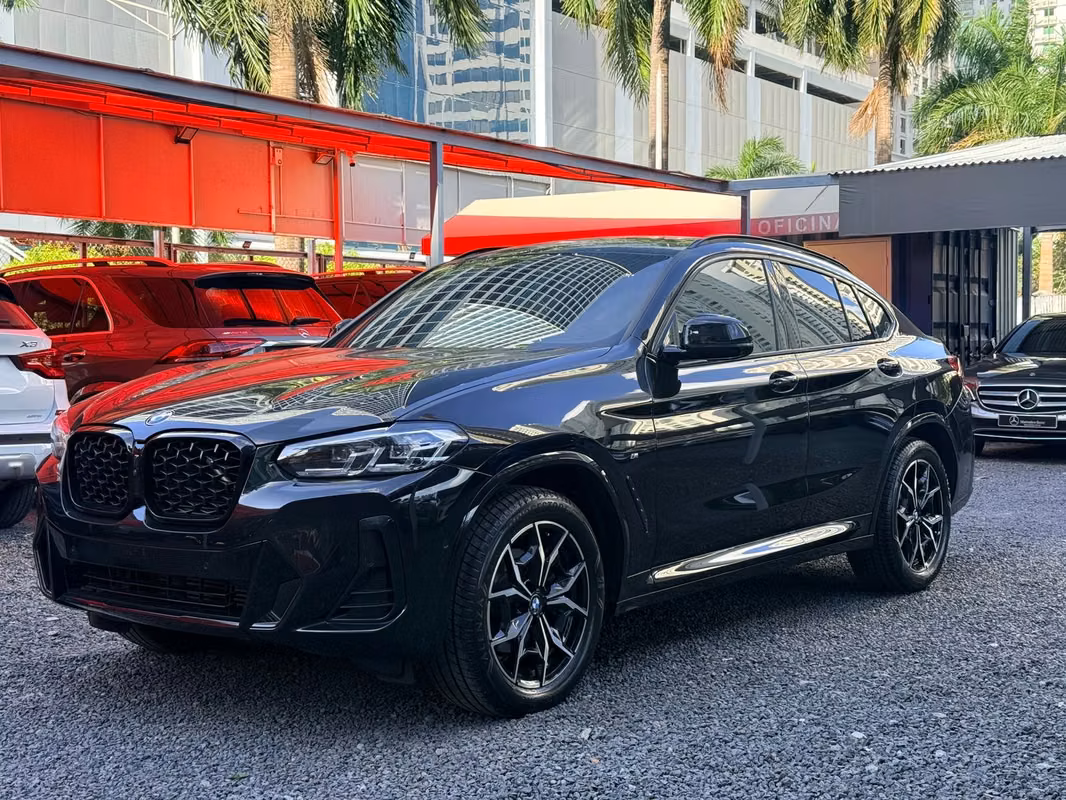 2025 BMW XDRIVE X4 M PACKAGE