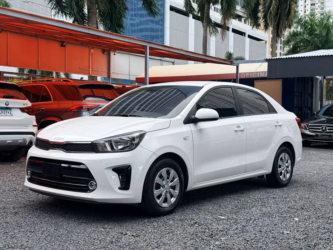 2025 KIA SOLUTO